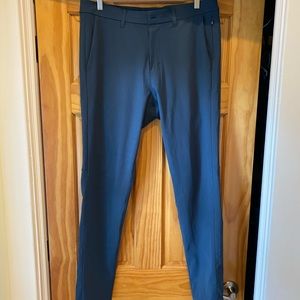 Lululemon Men’s Commission pants size 34